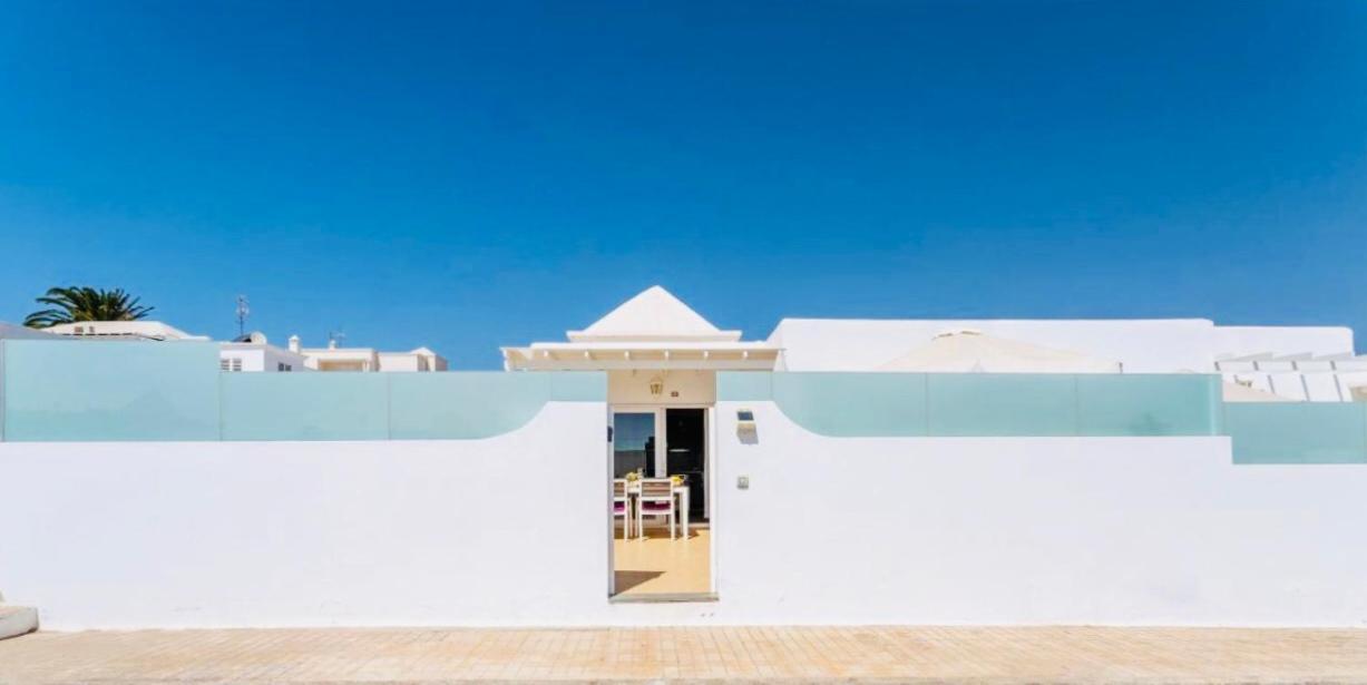 The Little White House, Suite Flower Beach 9 Playa Honda  Esterno foto