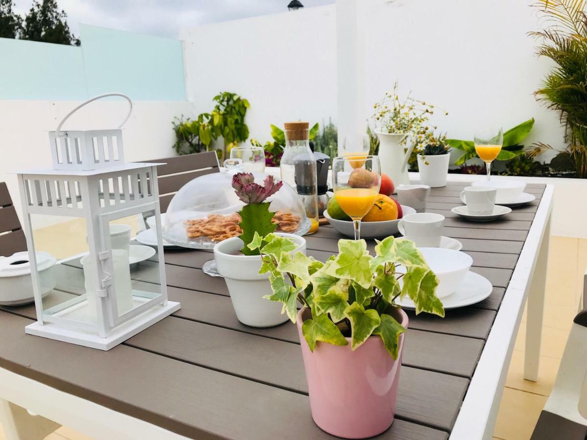 The Little White House, Suite Flower Beach 9 Playa Honda  Esterno foto